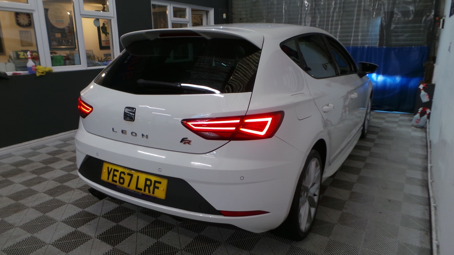 Used SEAT Leon 2017 for sale - 77339518: Photo 3