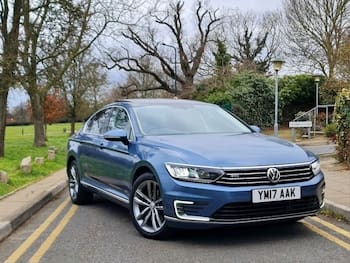 Used Volkswagen Passat 2017 for sale - 79845842: Photo