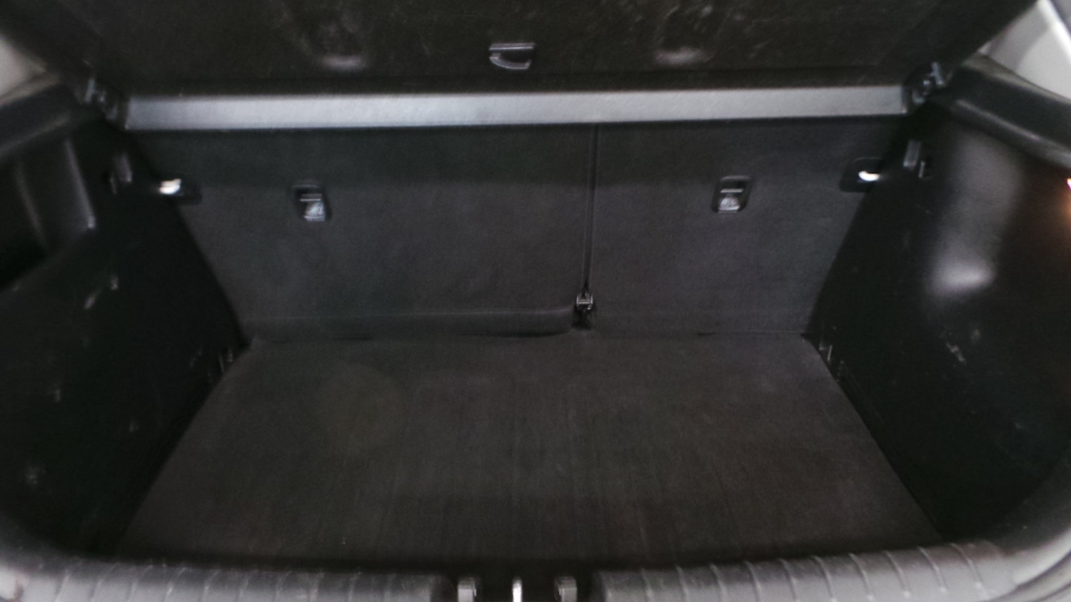 Used Kia Stonic 2019 for sale - 77460847: Photo 20