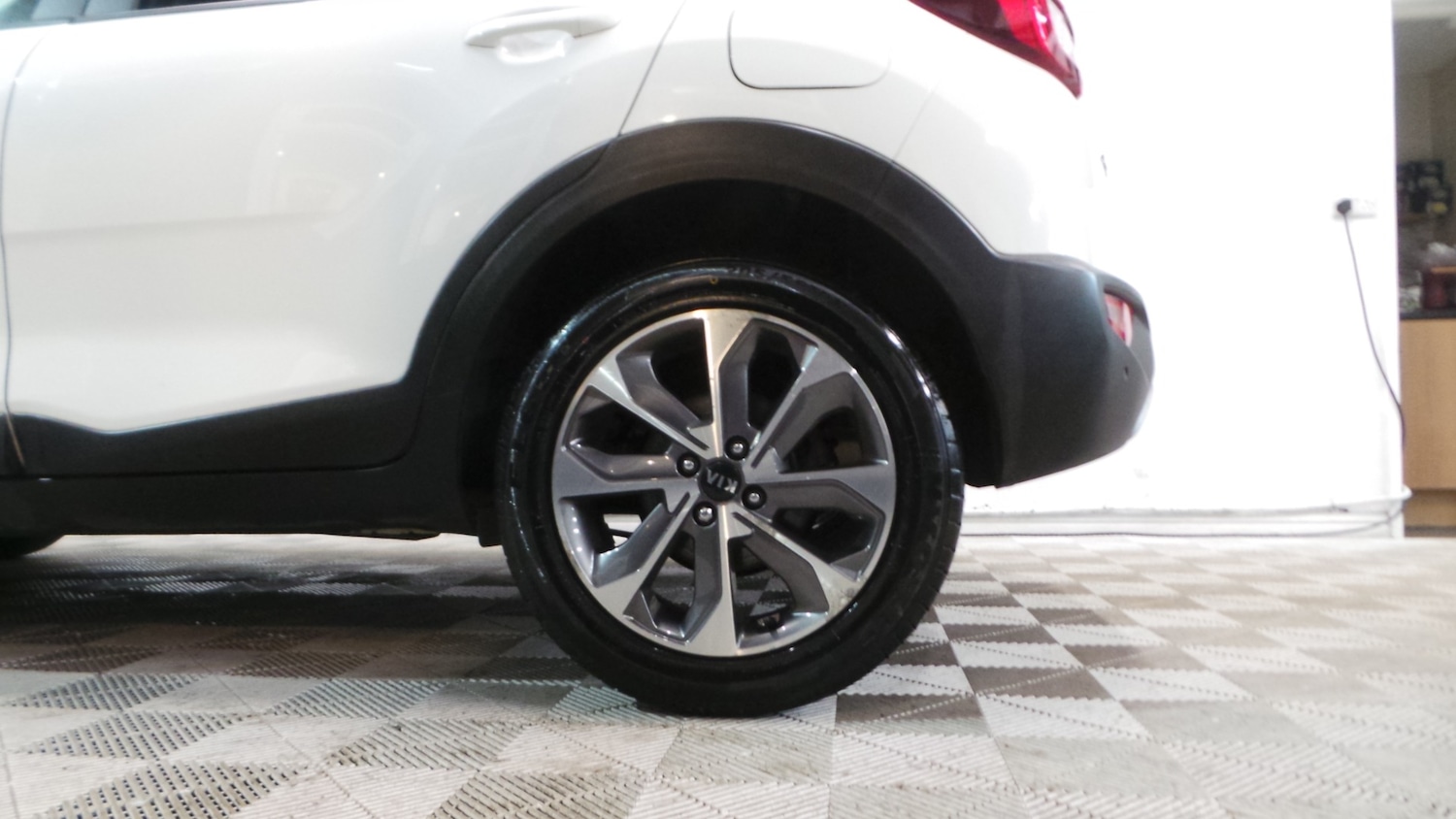 Used Kia Stonic 2019 for sale - 77460847: Photo 6