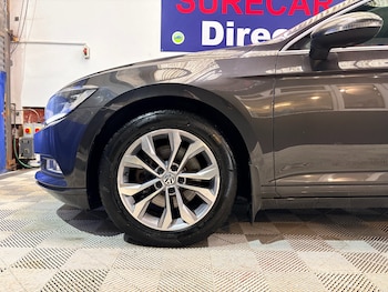 Used Volkswagen Passat 2019 for sale - 78639925: Photo