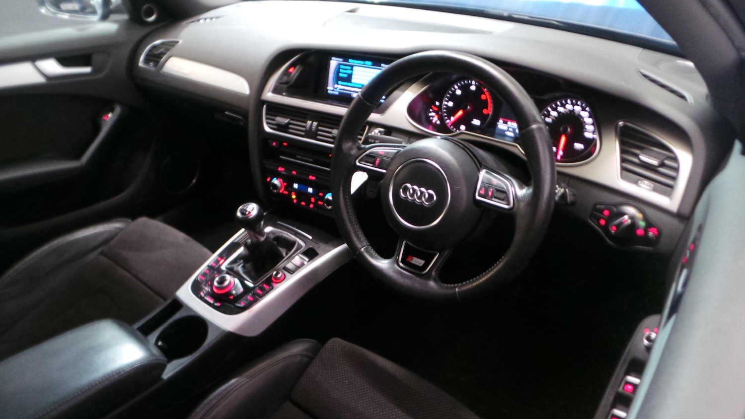 Used Audi A4 2012 for sale - 77617388: Photo 22