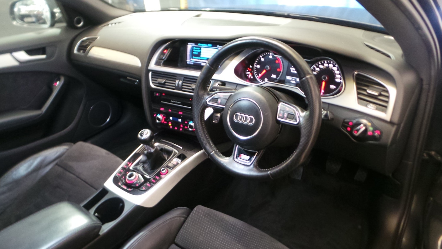 Used Audi A4 2012 for sale - 77617388: Photo 23