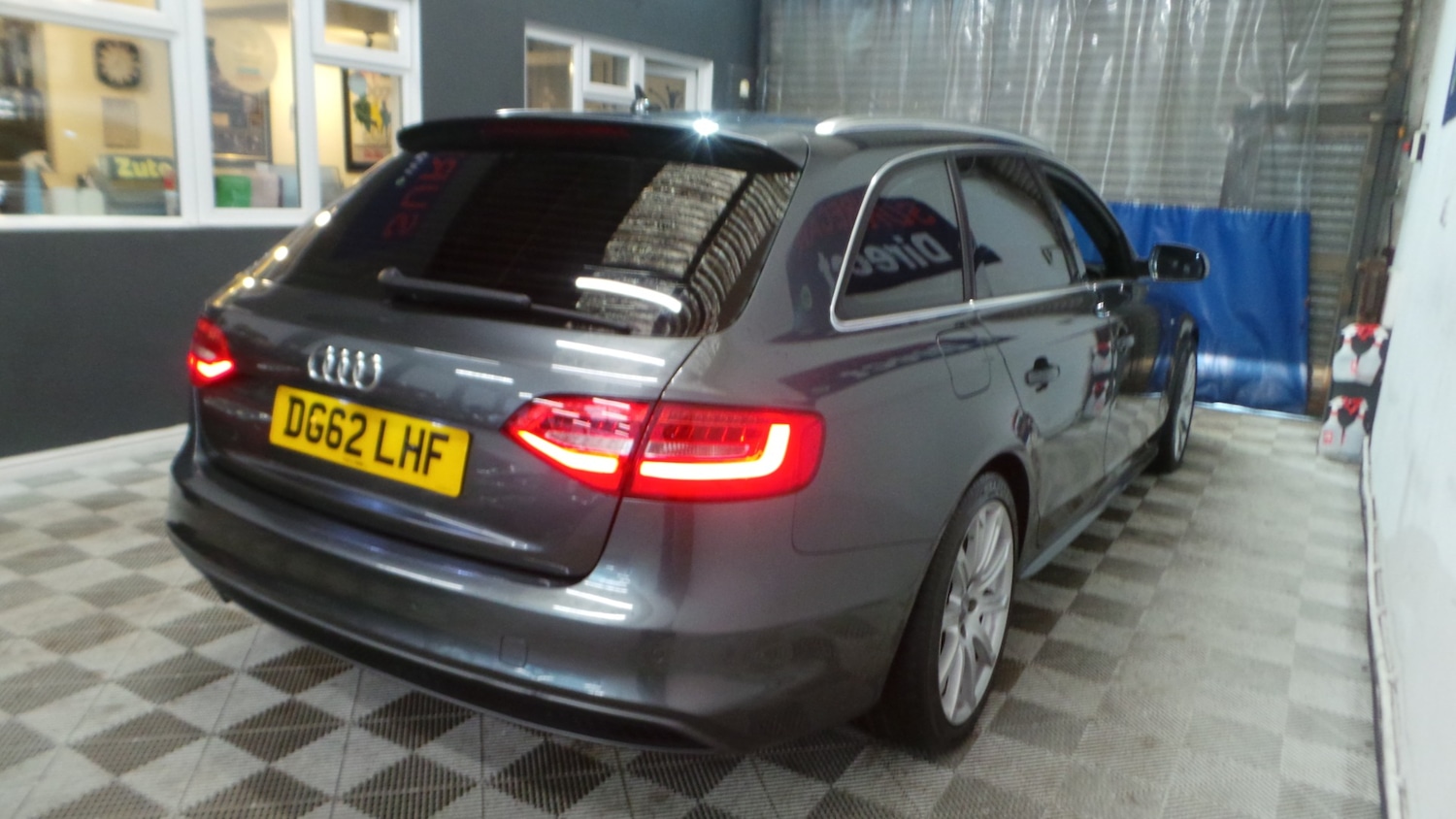 Used Audi A4 2012 for sale - 77617388: Photo 4