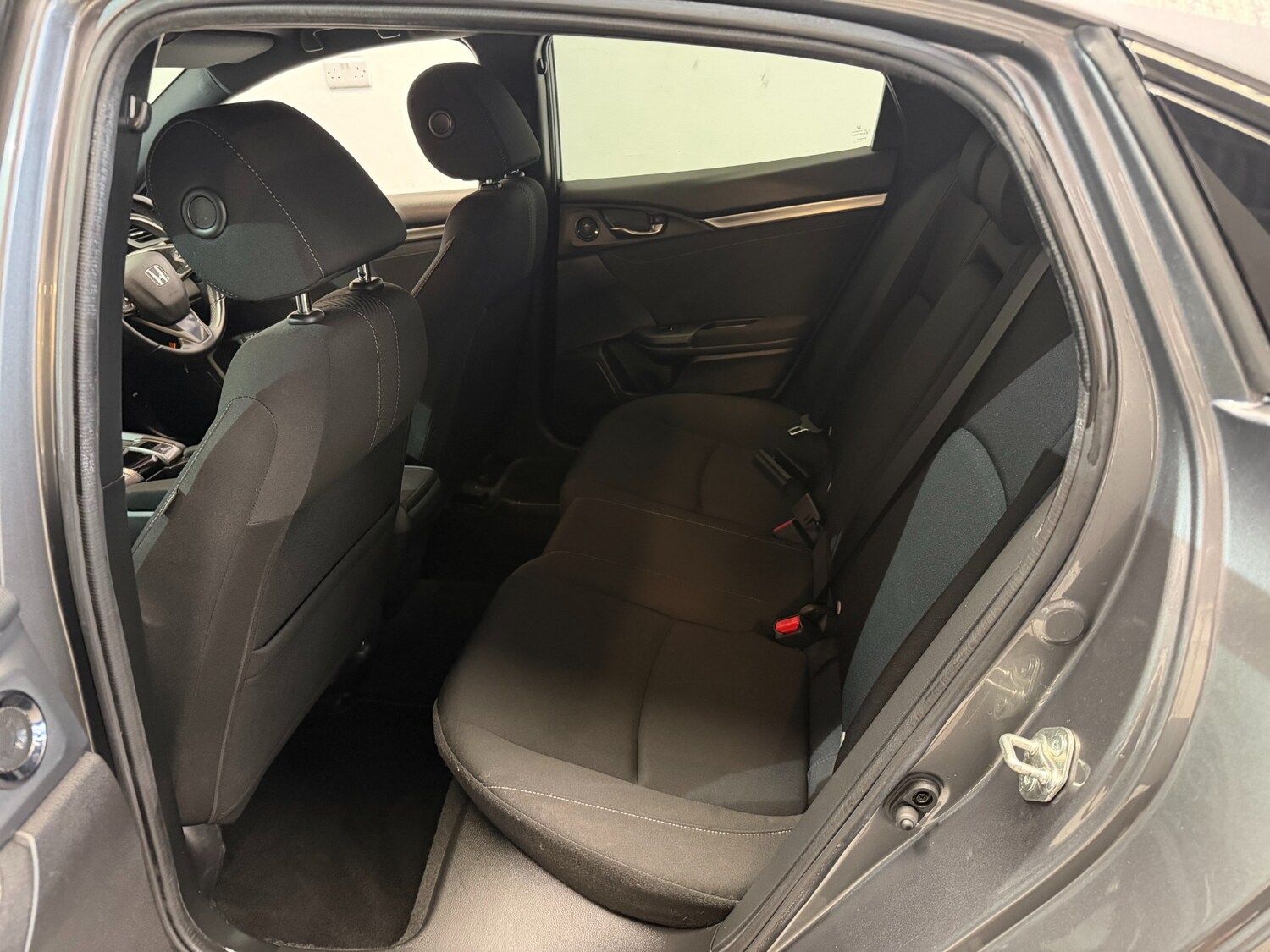 Used Honda Civic 2017 for sale - 78122013: Photo 21