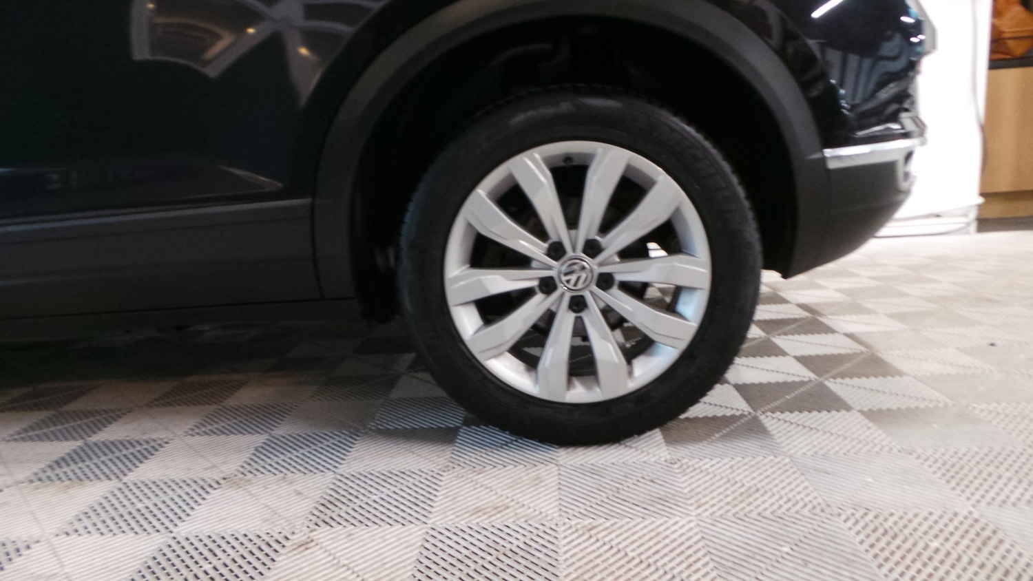 Used Volkswagen T-Roc 2018 for sale - 76918209: Photo 16