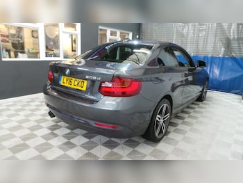 Used BMW 2 Series 2016 for sale - 76016908: Photo