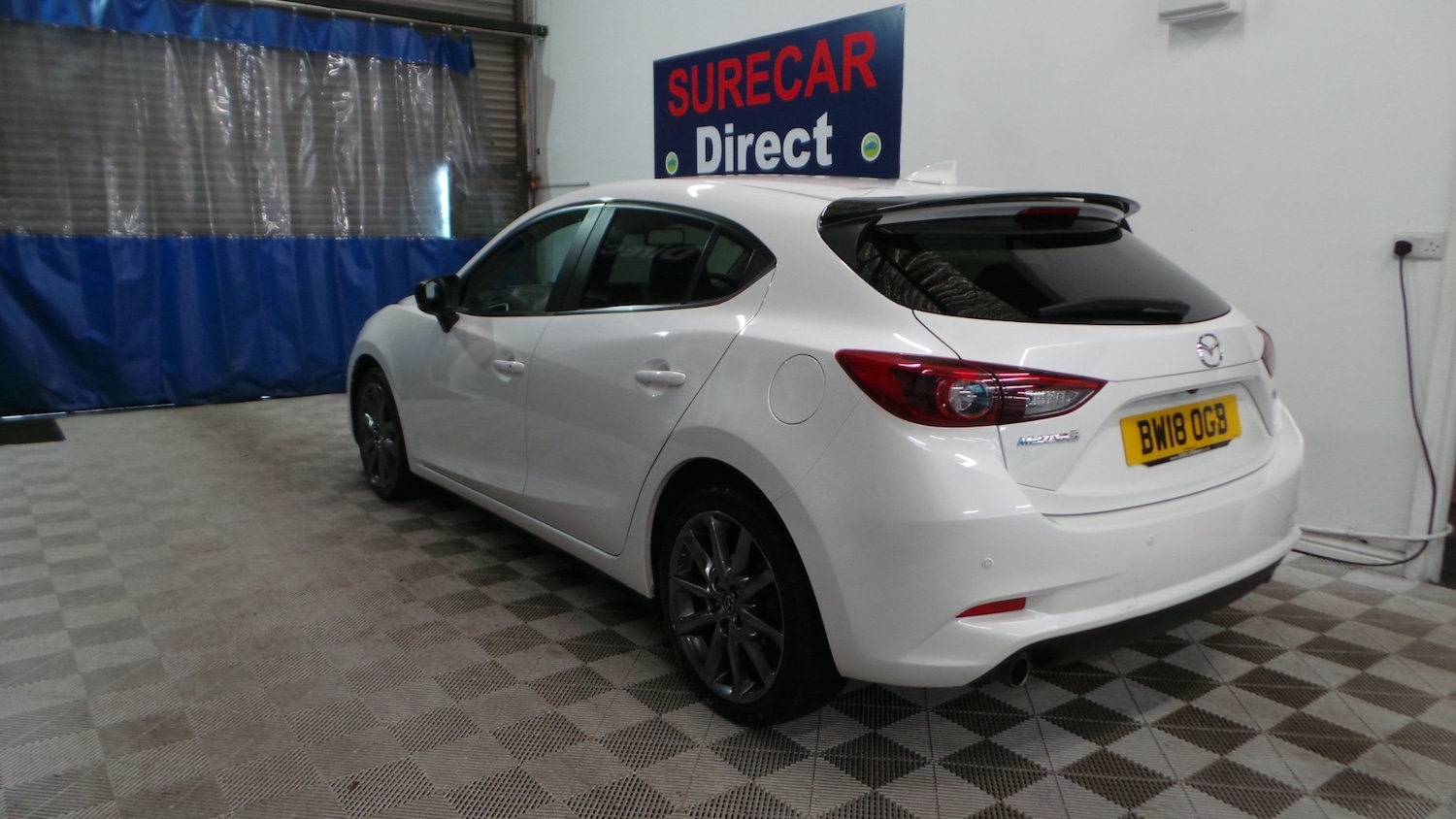 Used Mazda Mazda3 2018 for sale - 76982596: Photo 2