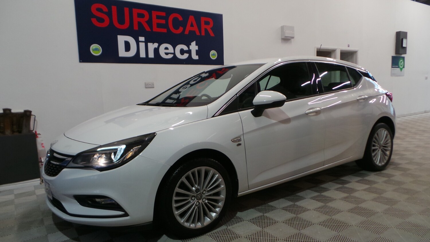 Used Vauxhall Astra 2017 for sale - 76329752: Photo 14