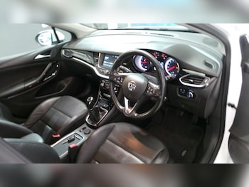 Used Vauxhall Astra 2017 for sale - 76329752: Photo