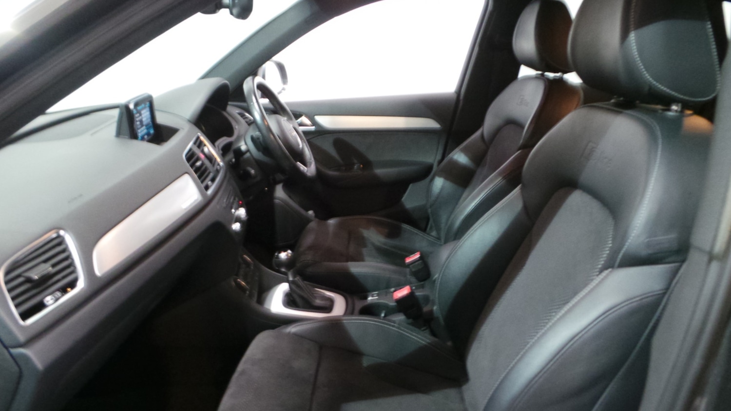 Used Audi Q3 2016 for sale - 76494136: Photo 29