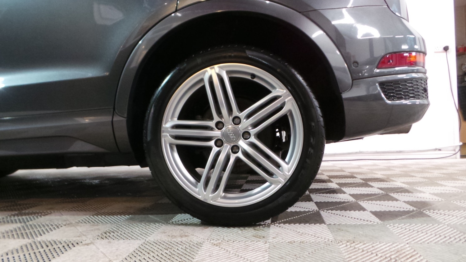 Used Audi Q3 2016 for sale - 76494136: Photo 6