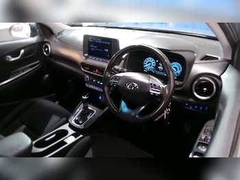 Used Hyundai KONA 2022 for sale - 76265830: Photo 3