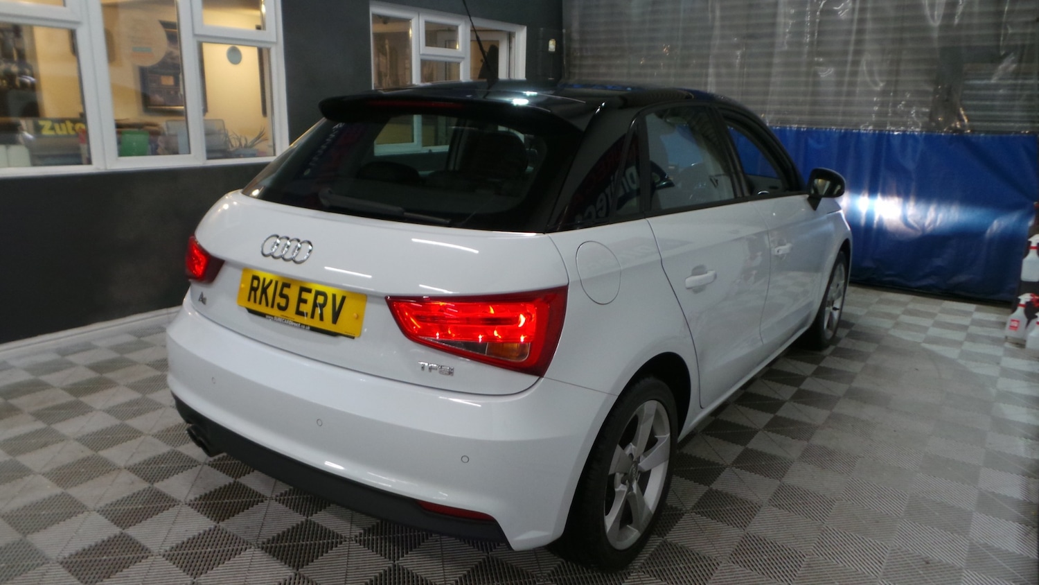 Used Audi A1 2015 for sale - 77274808: Photo 3