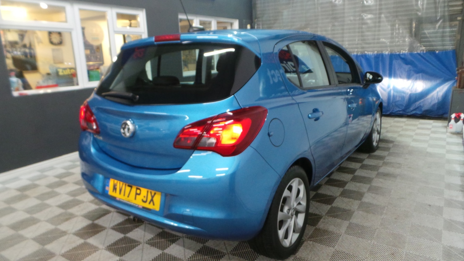 Used Vauxhall Corsa 2017 for sale - 77025706: Photo 3