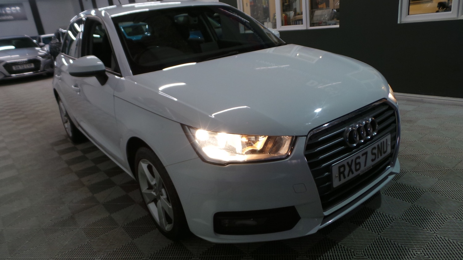 Used Audi A1 2017 for sale - 76615873: Photo 19