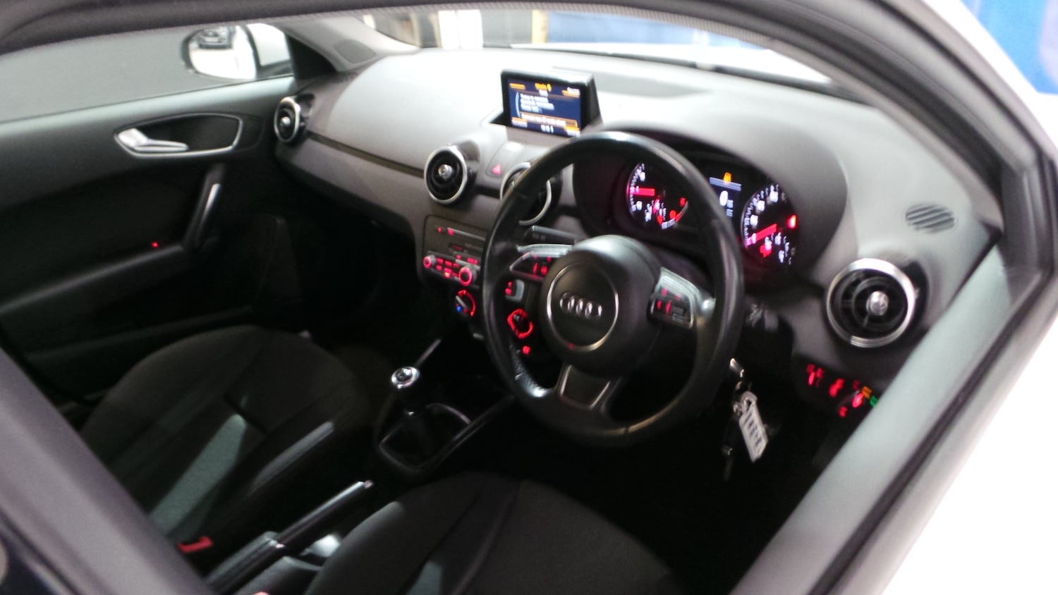 Used Audi A1 2017 for sale - 76615873: Photo 26