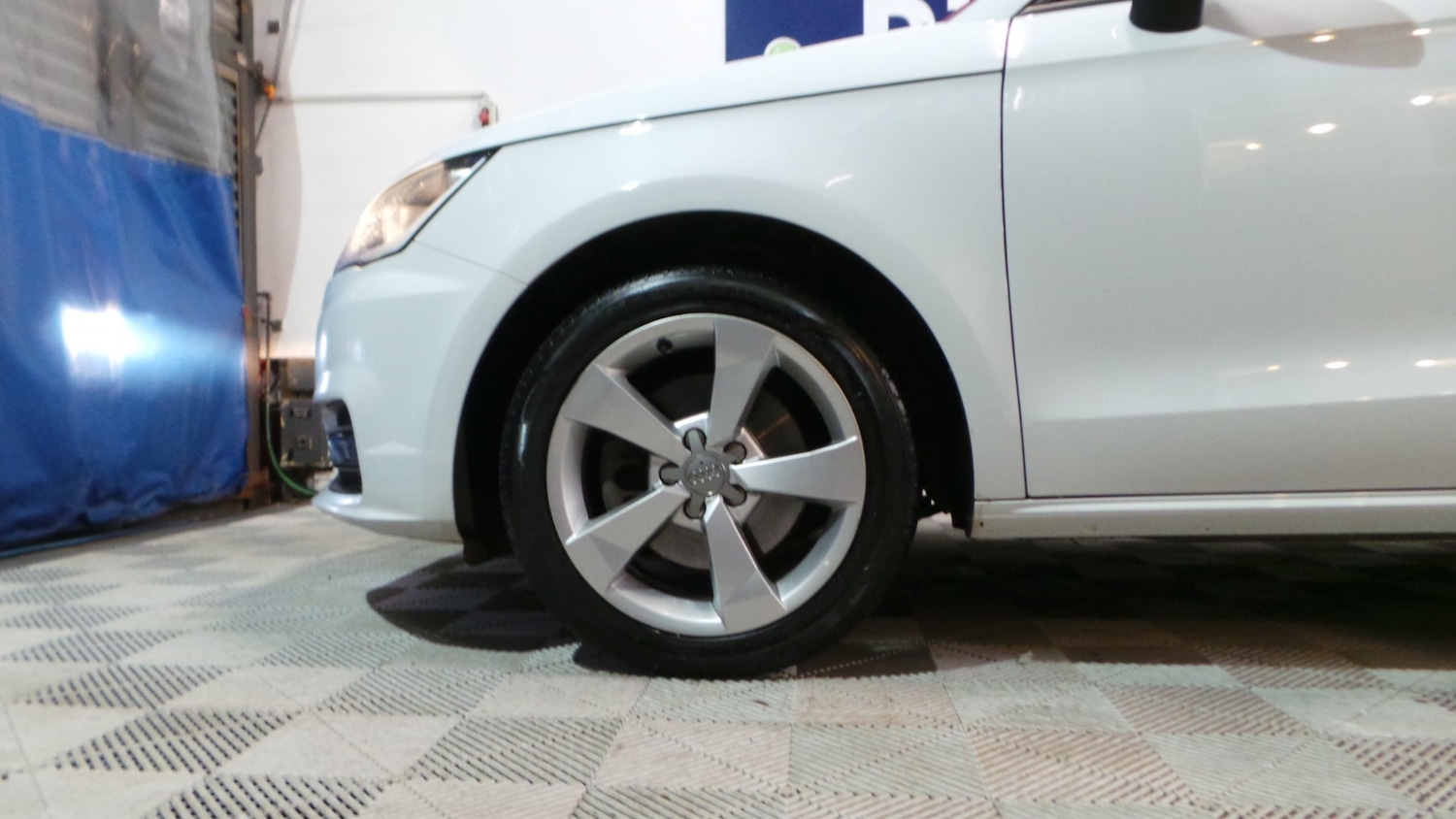 Used Audi A1 2017 for sale - 76615873: Photo 5