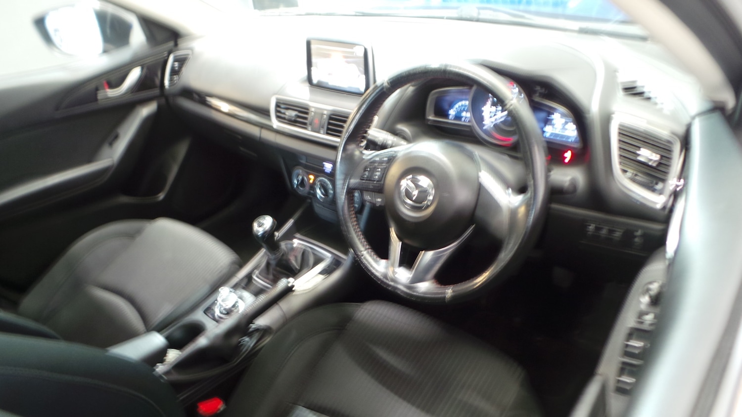 Used Mazda Mazda3 2015 for sale - 76207164: Photo 26