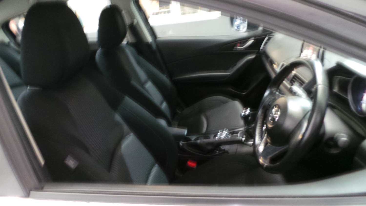 Used Mazda Mazda3 2015 for sale - 76207164: Photo 29
