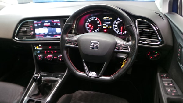 Used SEAT Leon 2017 for sale - 76330079: Photo 3
