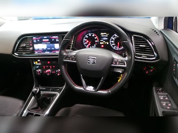 Used SEAT Leon 2017 for sale - 76330079: Photo
