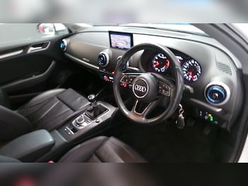 Used Audi A3 2018 for sale - 77606990: Photo