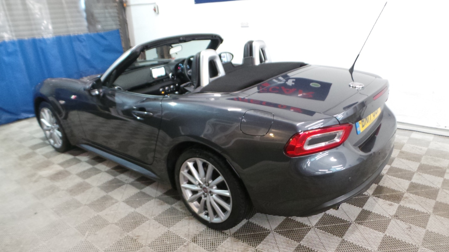 Used Fiat 124 Spider 2017 for sale - 77616895: Photo 2