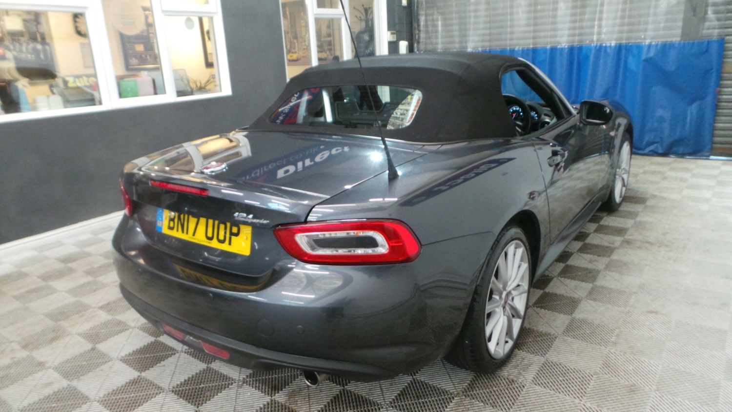 Used Fiat 124 Spider 2017 for sale - 77616895: Photo 27