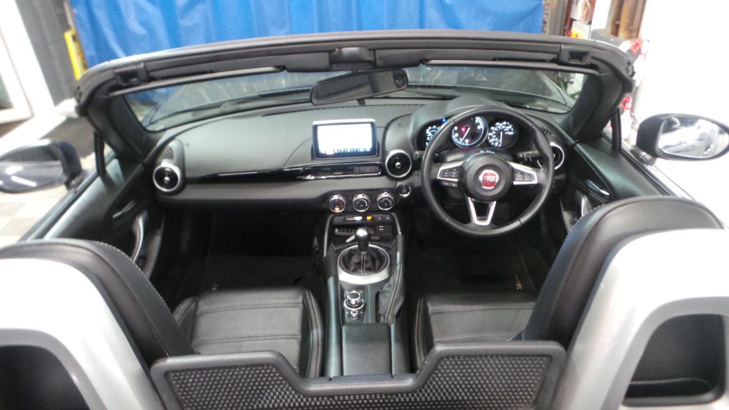 Used Fiat 124 Spider 2017 for sale - 77616895: Photo 28