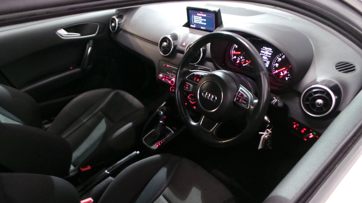 Used Audi A1 2018 for sale - 77462076: Photo 25