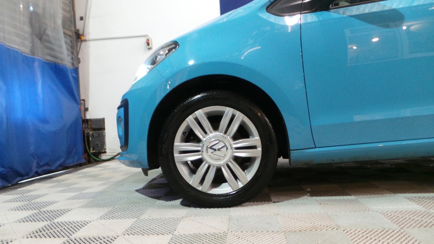 Used Volkswagen up! 2016 for sale - 76533658: Photo 5