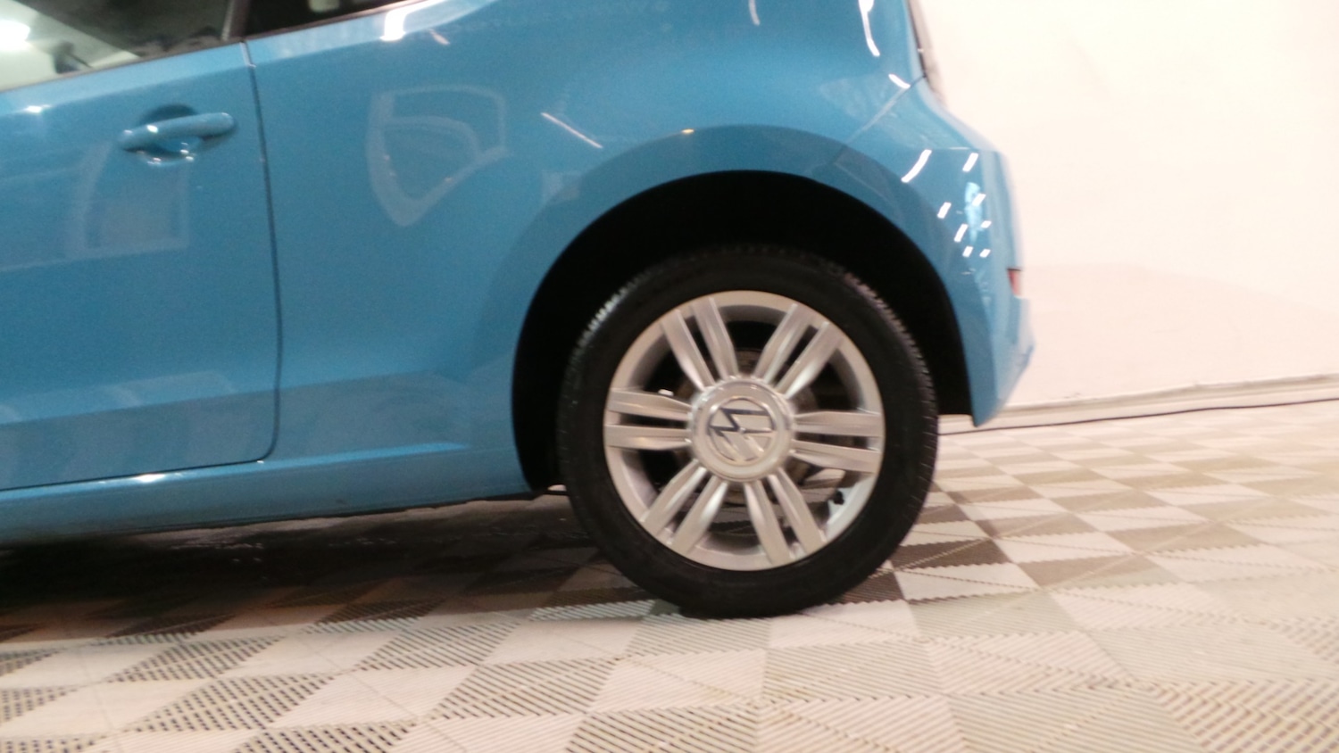 Used Volkswagen up! 2016 for sale - 76533658: Photo 6