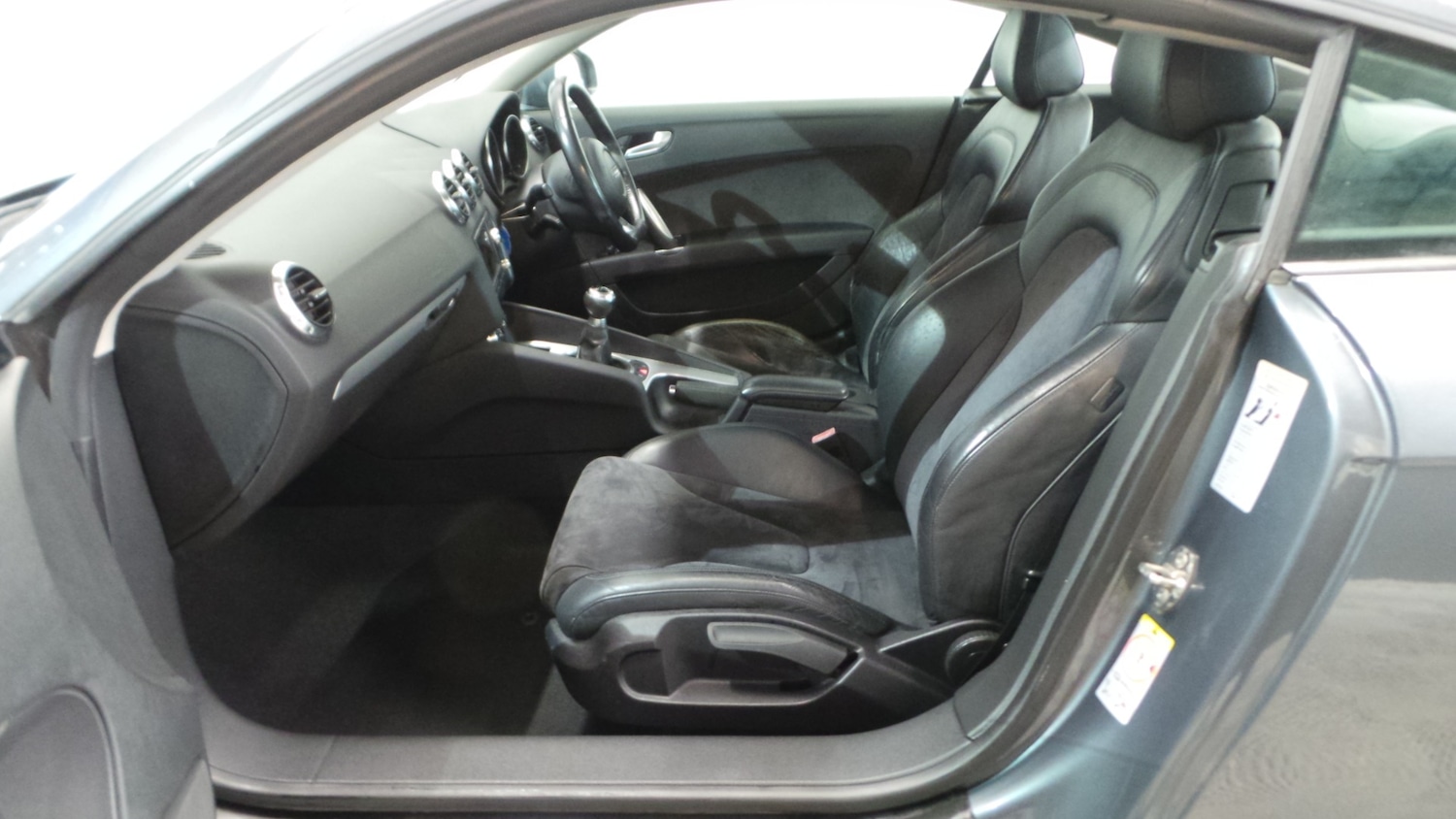 Used Audi TT 2008 for sale - 77339643: Photo 17