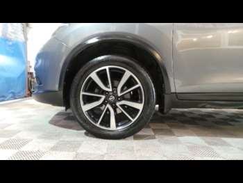 Used Nissan X-Trail 2015 for sale - 74062203: Photo