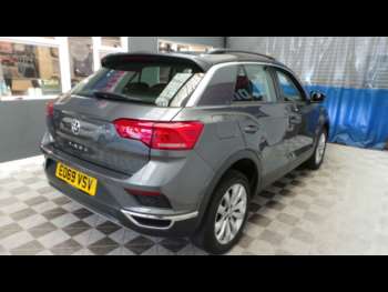 Used Volkswagen T-Roc 2019 for sale - 75205204: Photo