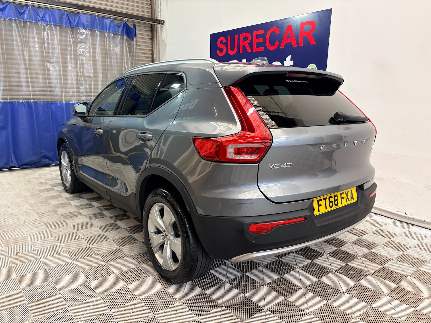 Used Volvo XC40 2019 for sale - 78091738: Photo 2