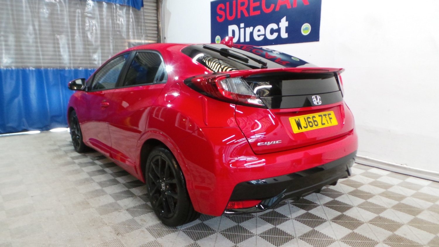 Used Honda Civic 2016 for sale - 76706336: Photo 2