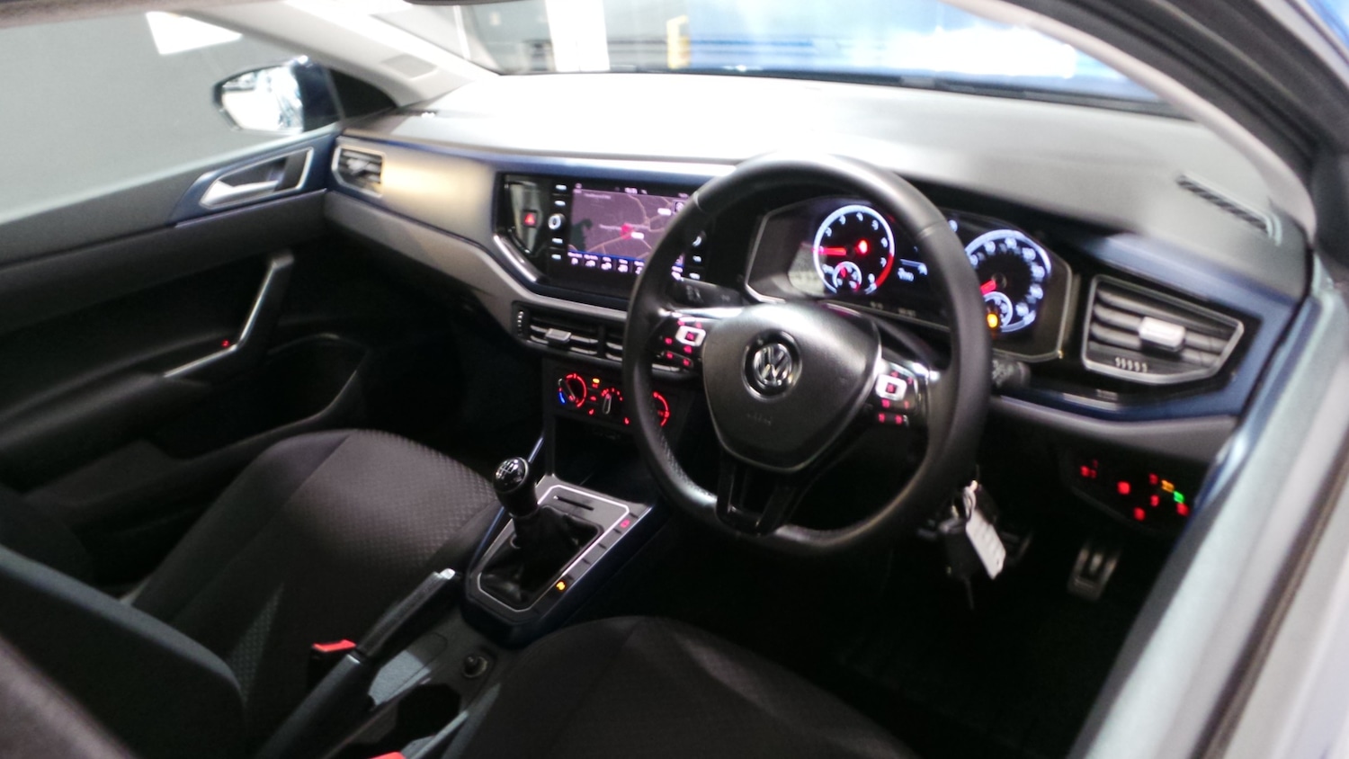 Used Volkswagen Polo 2020 for sale - 76479546: Photo 3