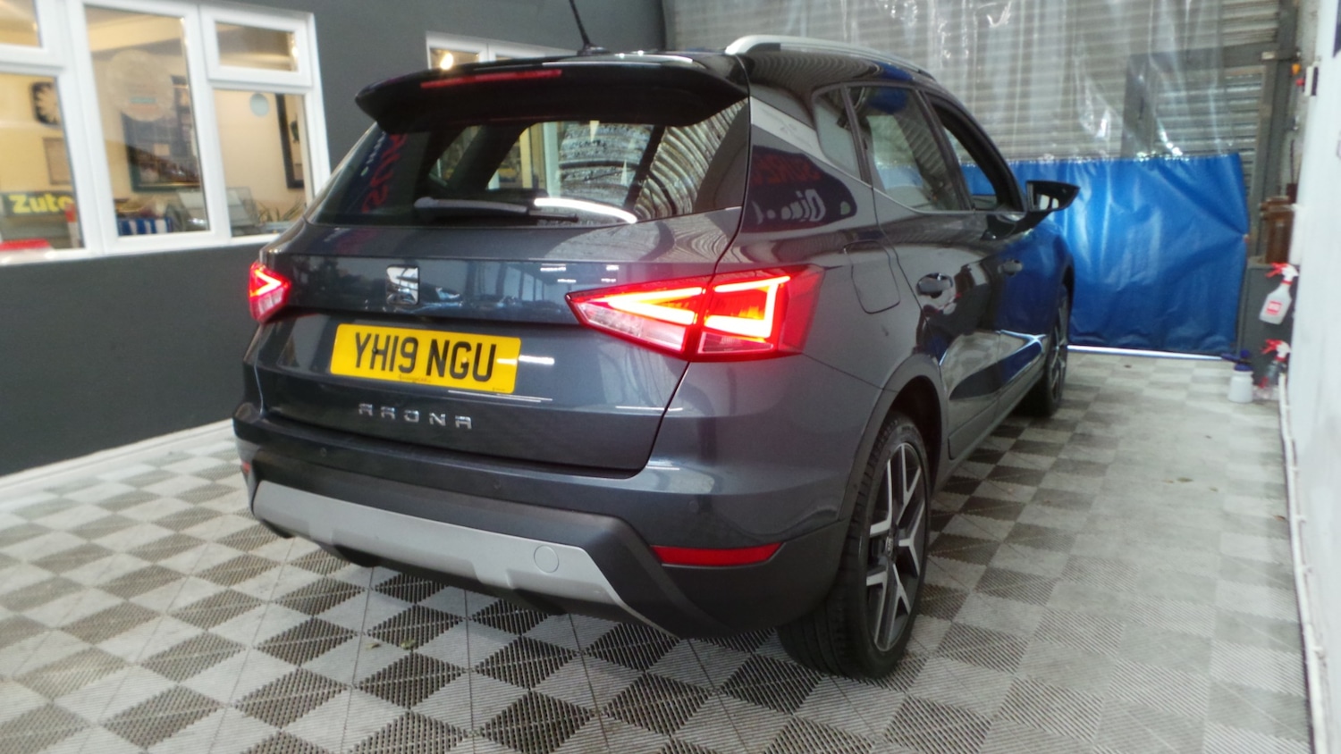 Vehicle 4