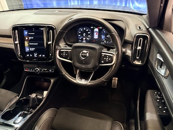 Used Volvo XC40 2019 for sale - 78917987: Photo