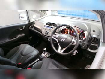 Used Honda Jazz 2009 for sale - 77833329: Photo