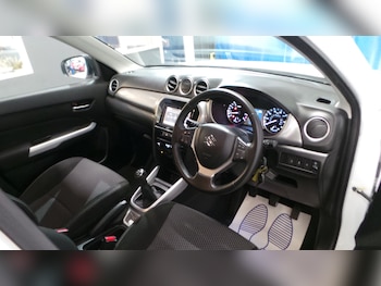 Used Suzuki Vitara 2016 for sale - 76879295: Photo