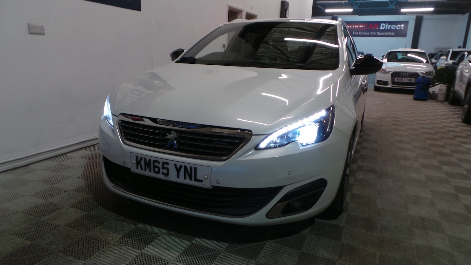 Used Peugeot 308 2015 for sale - 77034004: Photo 19