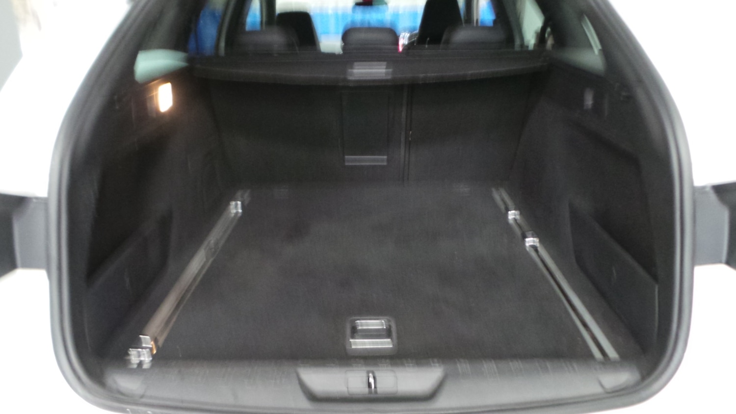 Used Peugeot 308 2015 for sale - 77034004: Photo 29