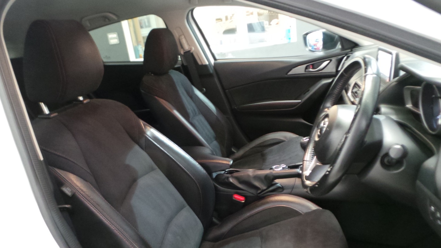 Used Mazda Mazda3 2016 for sale - 76205758: Photo 26