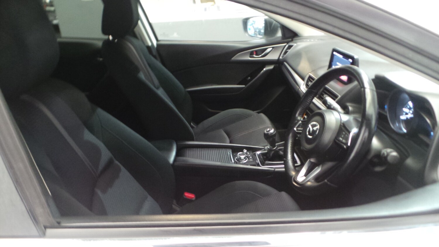 Used Mazda Mazda3 2018 for sale - 77688112: Photo 28