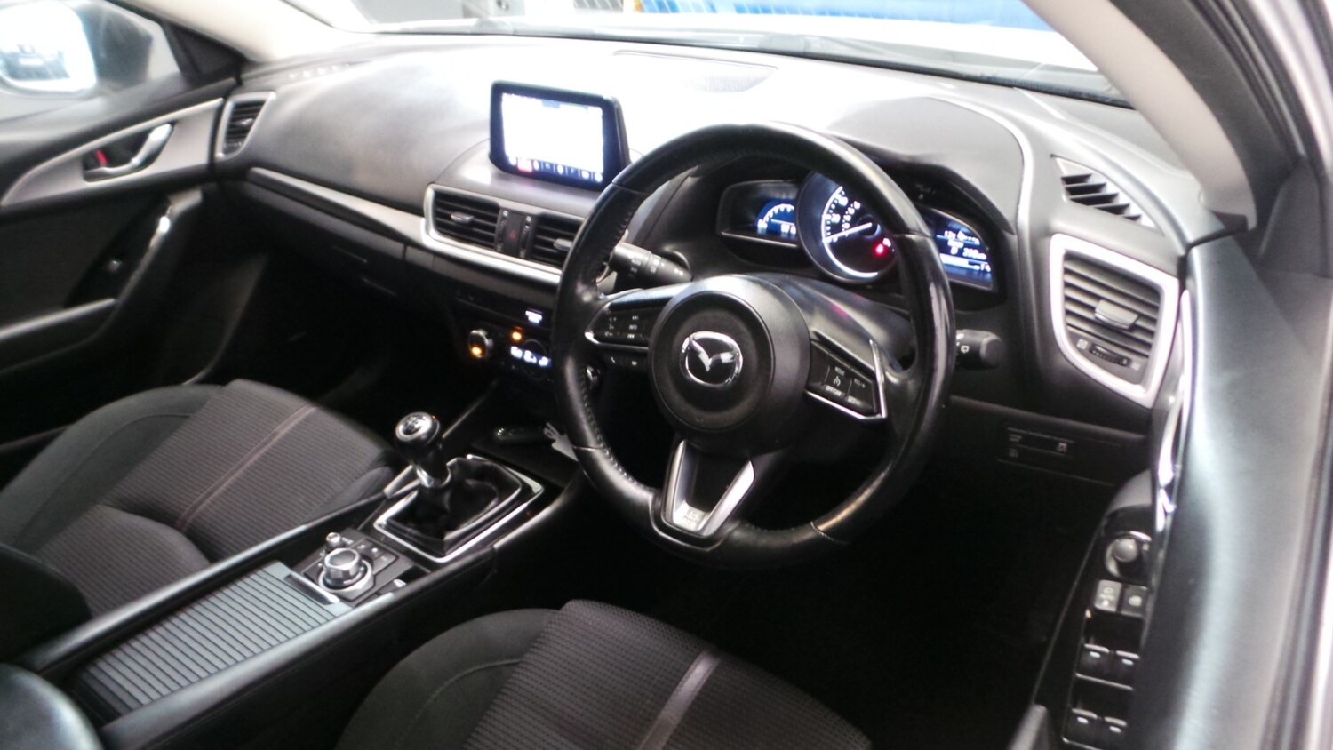 Used Mazda Mazda3 2018 for sale - 77688112: Photo 30