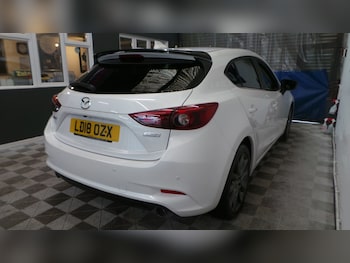 Used Mazda Mazda3 2018 for sale - 77688112: Photo