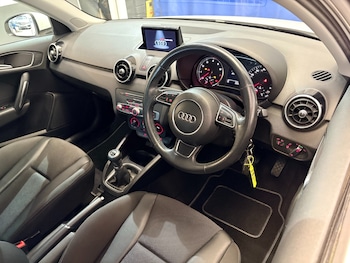 Used Audi A1 2018 for sale - 78669549: Photo